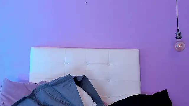 Charlotte11-11 online show from January 7, 7:49 pm