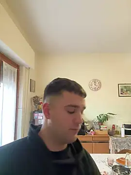 Snapshot of ErPumas126 chatting on January 21, 2:59 pm ErPumas126 online show from January 21, 2:59 pm