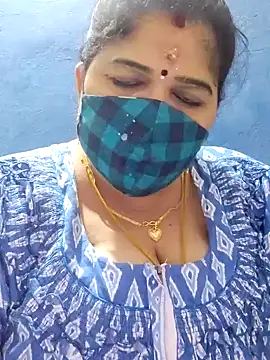 Snapshot of tamilthanushri chatting on January 28, 8:15 pm tamilthanushri online show from January 28, 8:15 pm