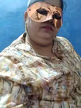 Snapshot of tamilthanushri chatting on February 6, 7:07 pm tamilthanushri online show from February 6, 7:07 pm