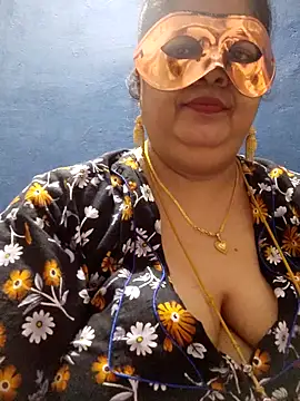 Snapshot of tamilthanushri chatting on February 7, 8:53 pm tamilthanushri online show from February 7, 8:53 pm