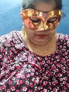 Snapshot of tamilthanushri chatting on February 19, 1:17 pm tamilthanushri online show from February 19, 1:17 pm