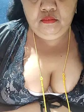 Snapshot of tamilthanushri chatting on September 13, 10:09 pm tamilthanushri online show from September 13, 10:09 pm