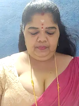 Snapshot of tamilthanushri chatting on September 14, 12:48 pm tamilthanushri online show from September 14, 12:48 pm