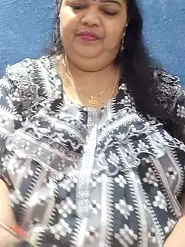 Snapshot of tamilthanushri chatting on September 22, 6:59 am tamilthanushri online show from September 22, 6:59 am