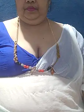 Snapshot of tamilthanushri chatting on April 9, 8:31 am tamilthanushri online show from April 9, 8:31 am