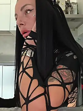 cicciolina online show from November 10, 1:32 pm