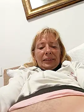 Ladykiss833 online show from October 5, 9:24 pm