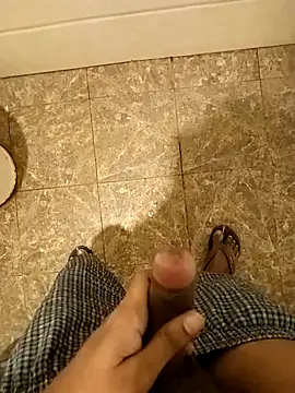 gym lover076 online show from March 12, 6:40 am