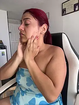 Aprilsmith2 online show from December 5, 3:06 pm