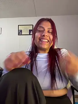 Aprilsmith2 online show from December 19, 2:34 am