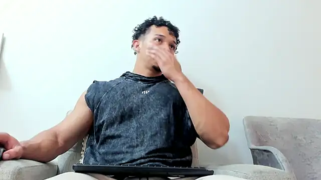 Dominick star online show from February 1, 4:35 am