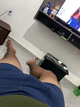 Snapshot of D4ivid chatting on February 11, 1:10 am D4ivid online show from February 11, 1:10 am