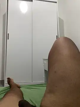 Snapshot of D4ivid chatting on February 25, 6:01 am D4ivid online show from February 25, 6:01 am