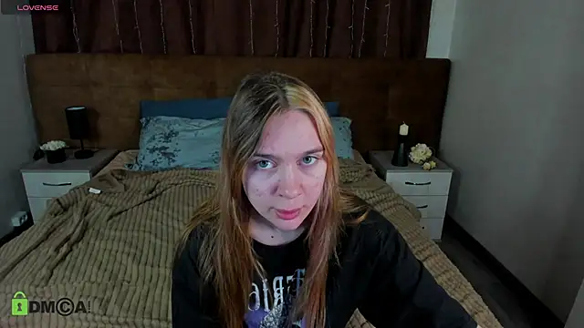 Lesi Moonie01 online show from October 8, 5:49 am