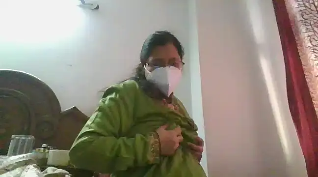 Snapshot of cutiecatty21 chatting on December 2, 10:07 am cutiecatty21 online show from December 2, 10:07 am