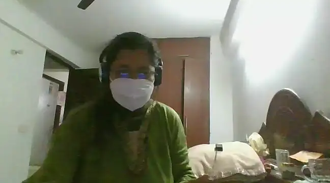 Snapshot of cutiecatty21 chatting on December 4, 2:15 pm cutiecatty21 online show from December 4, 2:15 pm
