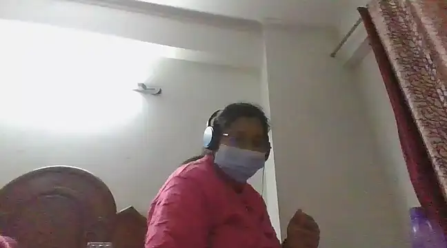 Snapshot of cutiecatty21 chatting on February 14, 4:52 pm cutiecatty21 online show from February 14, 4:52 pm