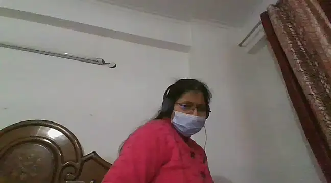 Snapshot of cutiecatty21 chatting on March 21, 3:24 pm cutiecatty21 online show from March 21, 3:24 pm