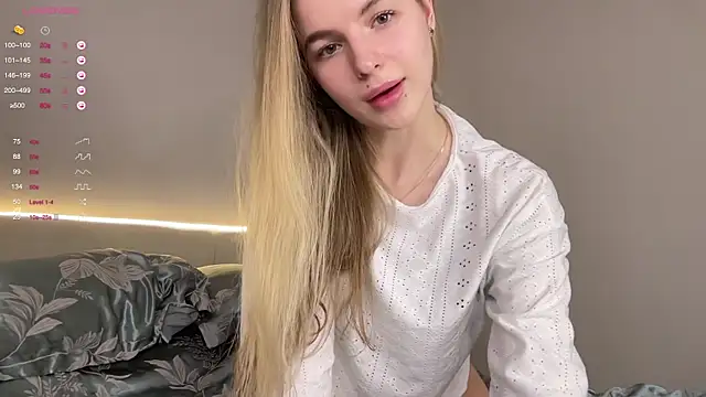 Snapshot of Sunshine_Diana chatting on February 13, 8:55 pm Sunshine Diana online show from February 13, 8:55 pm