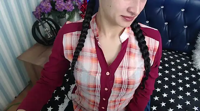 Snapshot of Scarlett_Keaton chatting on January 8, 5:27 am Scarlett Keaton online show from January 8, 5:27 am