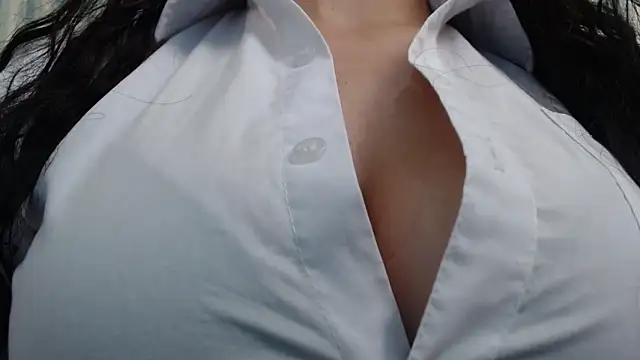 Snapshot of Scarlett_Keaton chatting on October 5, 4:33 am Scarlett Keaton online show from October 5, 4:33 am