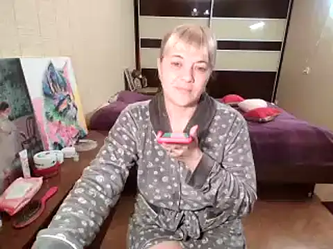 Snapshot of Lia_Laguna77 chatting on October 15, 7:52 am Lia Laguna77 online show from October 15, 7:52 am