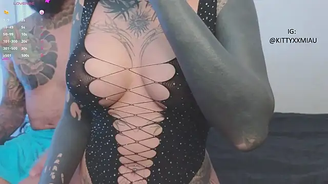 kitty 21 online show from February 19, 4:01 am