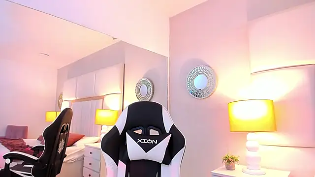 AmbarSantany online show from February 3, 11:58 pm