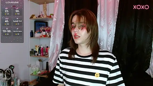 Snapshot of shun_sun chatting on March 19, 12:59 am shun sun online show from March 19, 12:59 am