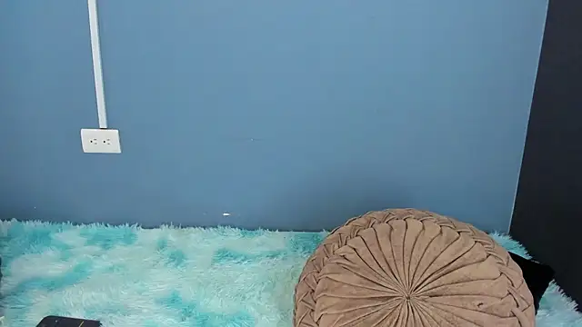 MaxiRogers online show from February 3, 11:26 am