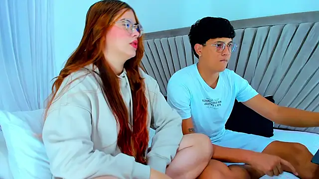 Snapshot of kittyandrick chatting on March 18, 11:20 pm kittyandrick online show from March 18, 11:20 pm