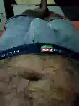 Snapshot of Smollie chatting on February 27, 3:48 pm Smollie online show from February 27, 3:48 pm