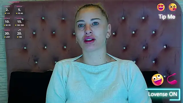 KikiSweet08 online show from December 2, 5:13 am