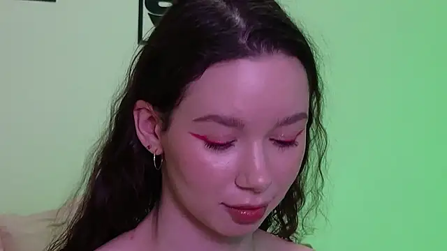 katycrown online show from February 14, 6:51 pm