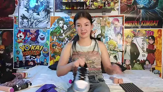 lilimini032 online show from December 29, 1:34 am