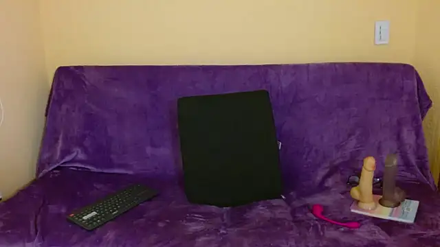 lilimini032 online show from March 15, 12:36 am