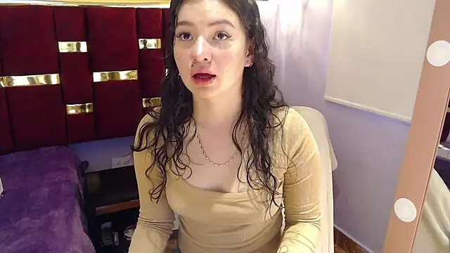 lilimini032 online show from January 14, 8:14 pm