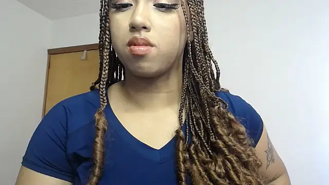 Snapshot of barbara_falcons chatting on December 11, 7:46 pm barbara falcons online show from December 11, 7:46 pm