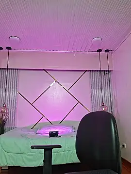 Lita Rogers online show from January 17, 2:33 pm