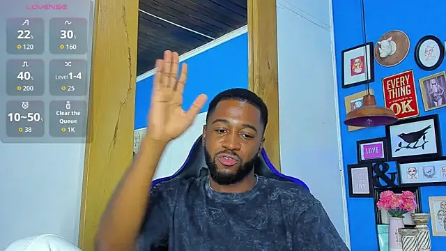 Drake Nassir4 online show from October 7, 9:12 pm