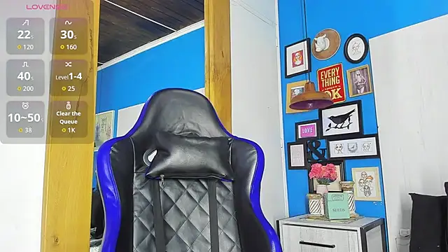 Drake Nassir4 online show from October 14, 9:04 pm