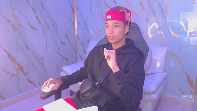 Snapshot of jose_sexycumm chatting on October 8, 7:22 pm jose sexycumm online show from October 8, 7:22 pm