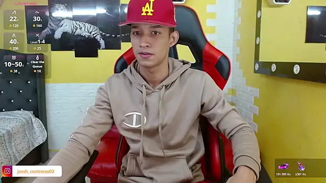 Snapshot of jose_sexycumm chatting on October 18, 7:58 pm jose sexycumm online show from October 18, 7:58 pm