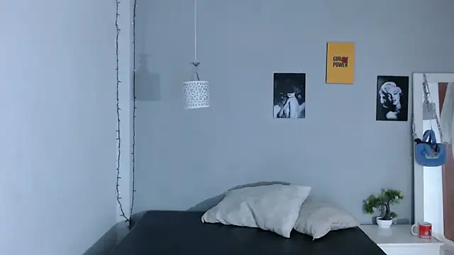 Snapshot of Kimandyuk chatting on January 14, 1:26 am Kimandyuk online show from January 14, 1:26 am