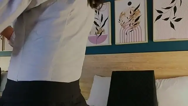 GabyPetit online show from November 1, 7:49 pm