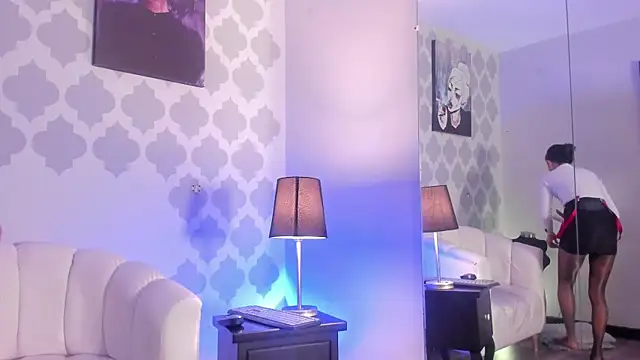 GabyPetit online show from May 8, 11:59 am