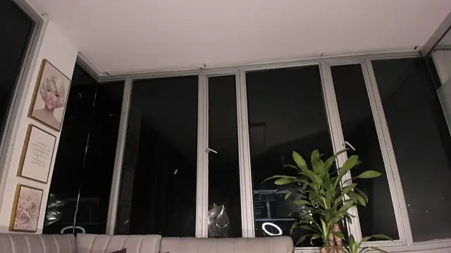 Snapshot of Megan_Lim chatting on January 31, 10:42 am Megan Lim online show from January 31, 10:42 am