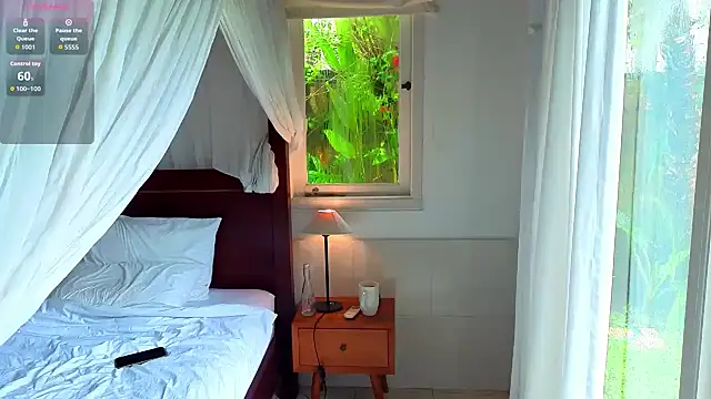  Katie Dierse online show from February 26, 1:26 am