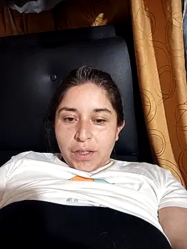 Snapshot of yajahil chatting on October 26, 5:02 am yajahil online show from October 26, 5:02 am